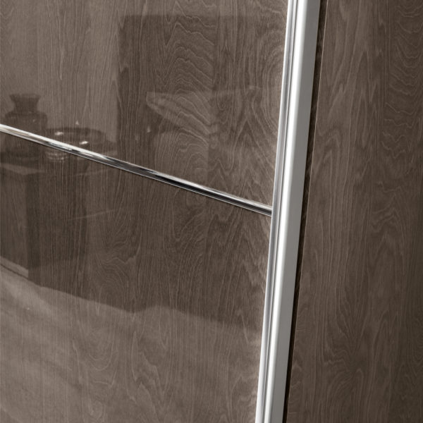 Šatníková skriňa PLATINUM s posuvnými dverami so zrkadlom
