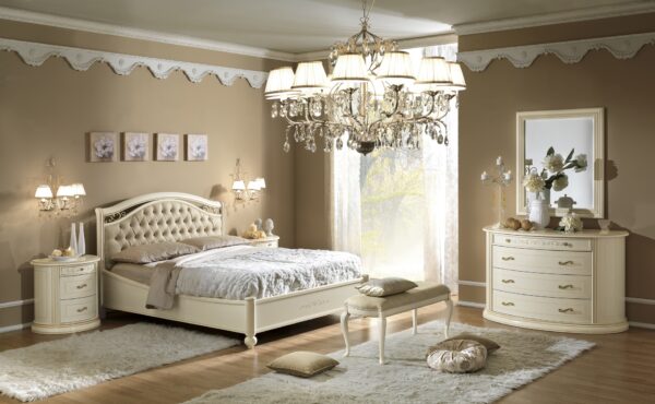 Rustikálna posteľ, komoda, nočný stolík