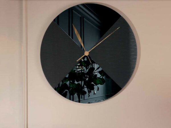 Zrkadlové dizajnové hodiny ERA-ORA. TONIN CASA