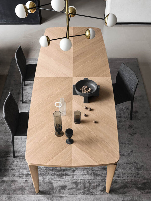 Luxusný jedálenský stôl FYRA