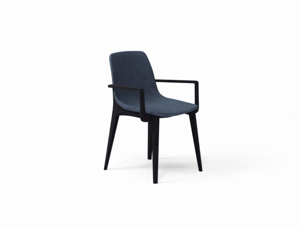 Čalúnená stolička s pod-rúčkami MILANO š. 57 cm, vo farbe PM10B a v látke BRIDGE 006.