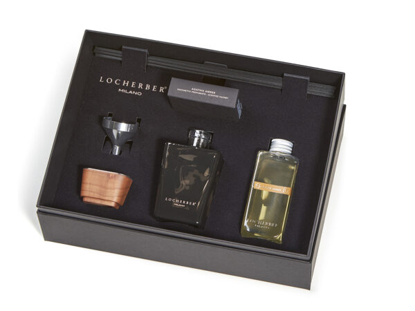 GIFT BOX s difúzorom 250 ml AGATHIS AMBER od spoločnosti LOCHERBER MILANO